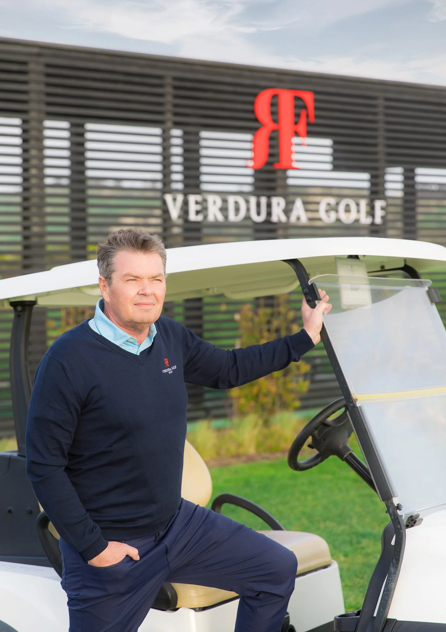 THE SIMON HOLMES ACADEMY LAUNCHES AT VERDURA RESORT&nbsp;