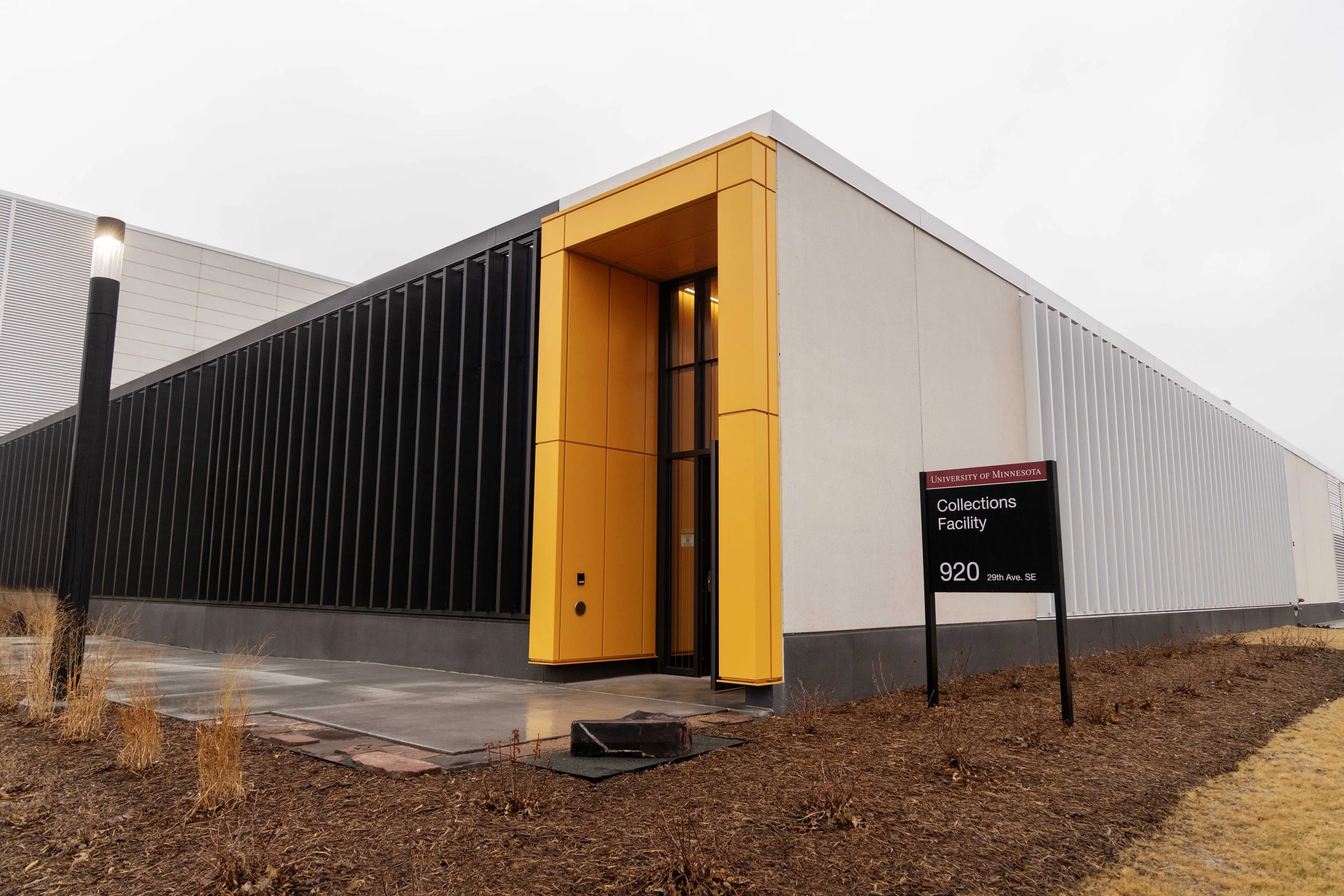 UMN Libraries Collections Facility