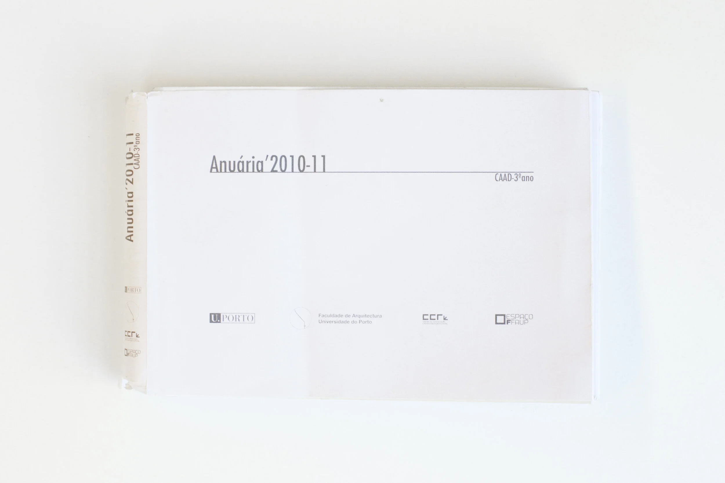 ANUÁRIA 2010-2011 | PROJECTO DE ARQUITECTURA ASSISTIDO POR COMPUTADOR (CAAD I e CAAD II) 3º ANO 