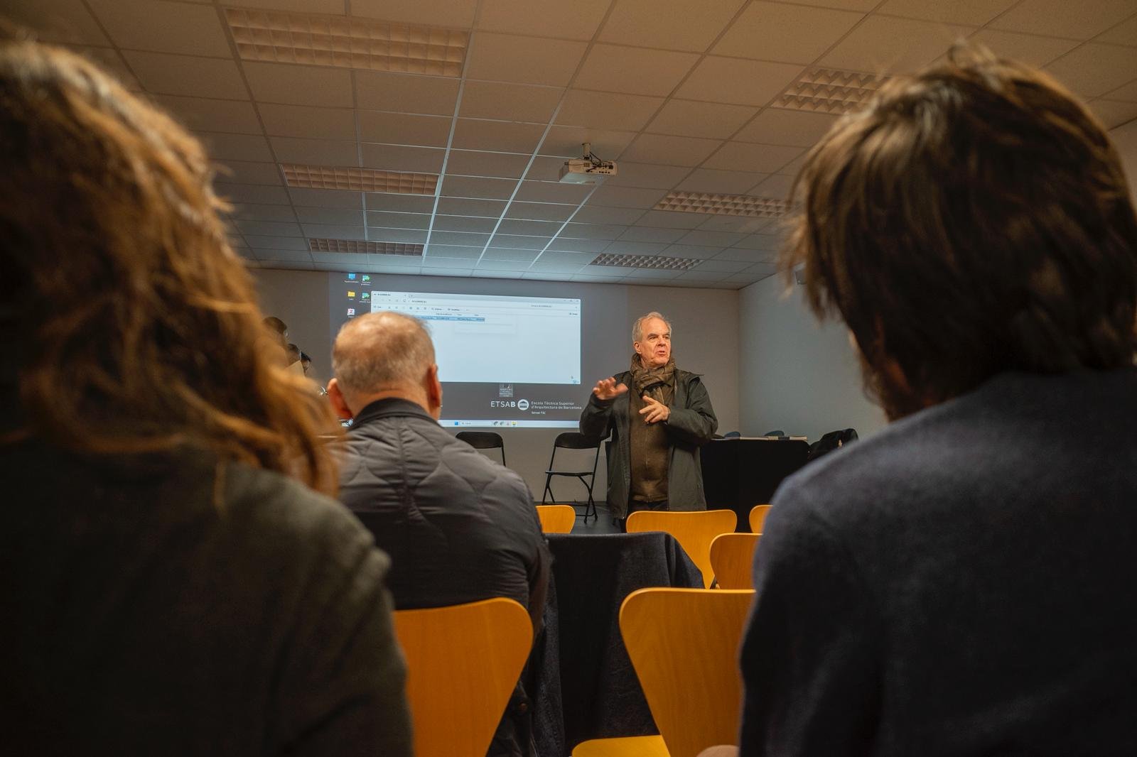  Invited Speaker_Manolo Laguillo 