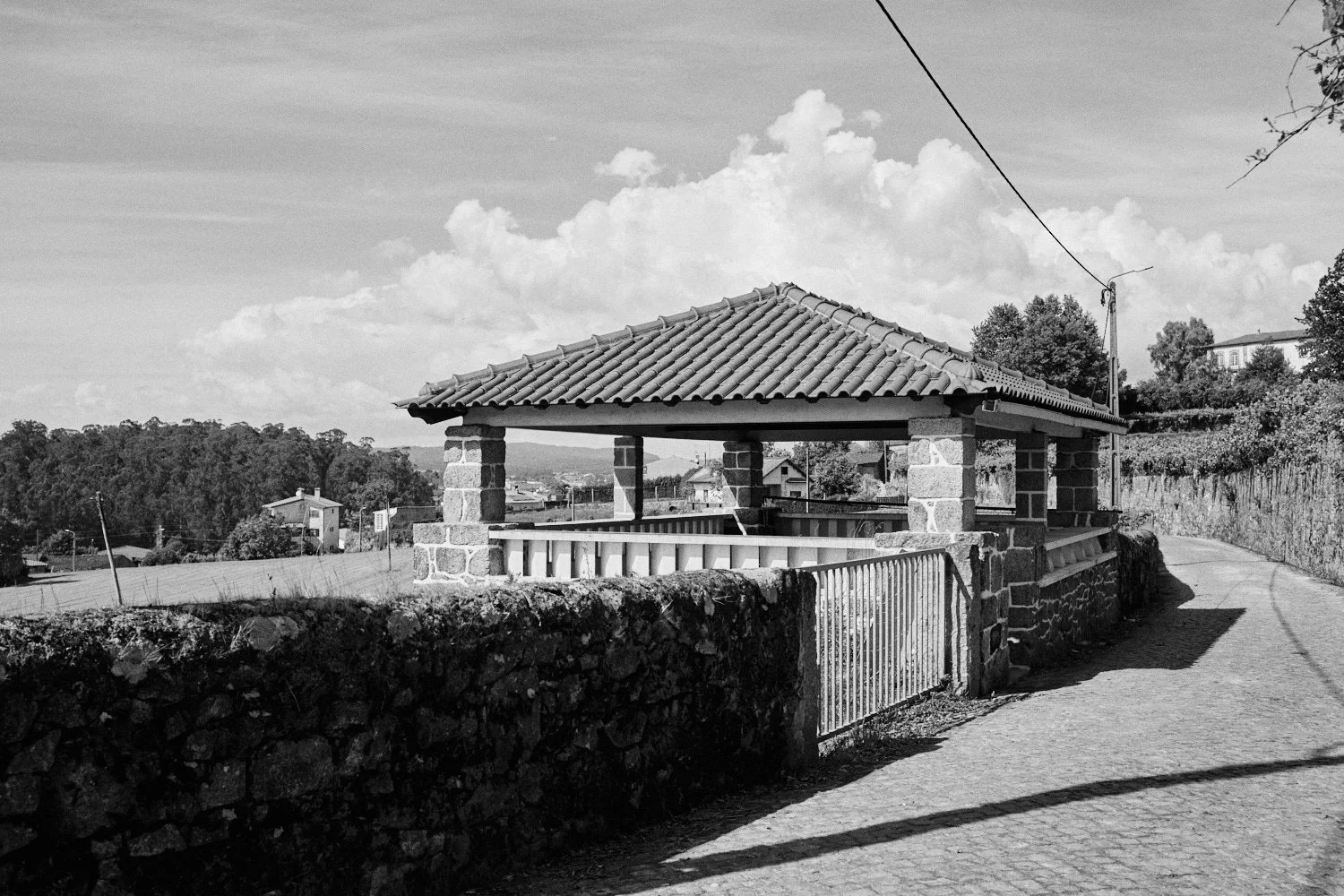 Lavadouro Fonte Nova Teresa Santos 01.jpg