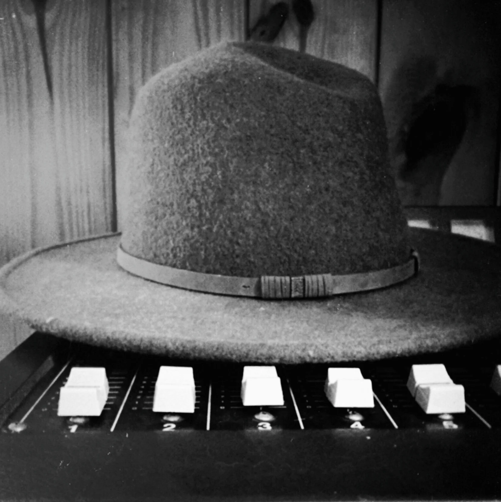 SITE - hat04.jpg