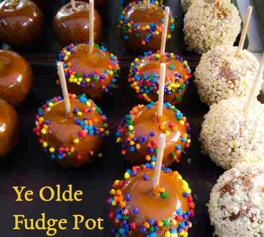YeOldeFudgePot_Caramel Apples.jpg