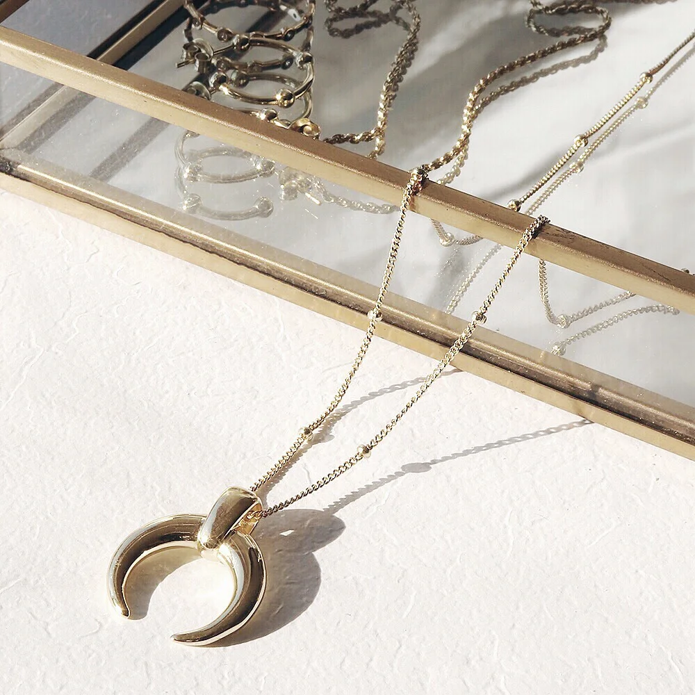 Florence Bugatti | Gold Velluto Horn Necklace