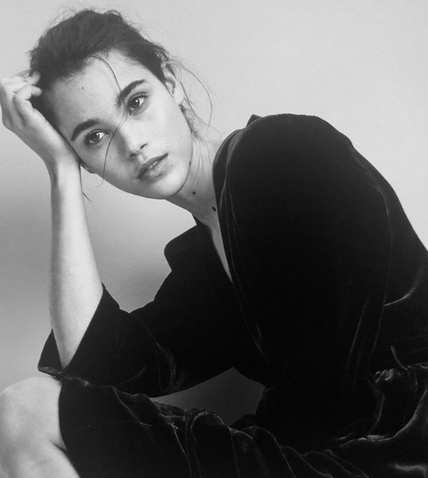 Pauline HOAEAU is a french model and actress. It is such a honor for us to collaborate with Pauline HOAREAU. She is the ambassador of our brand. We have the same humanitarian heart. Our vision is to help people around us and influence the world through Fashion.