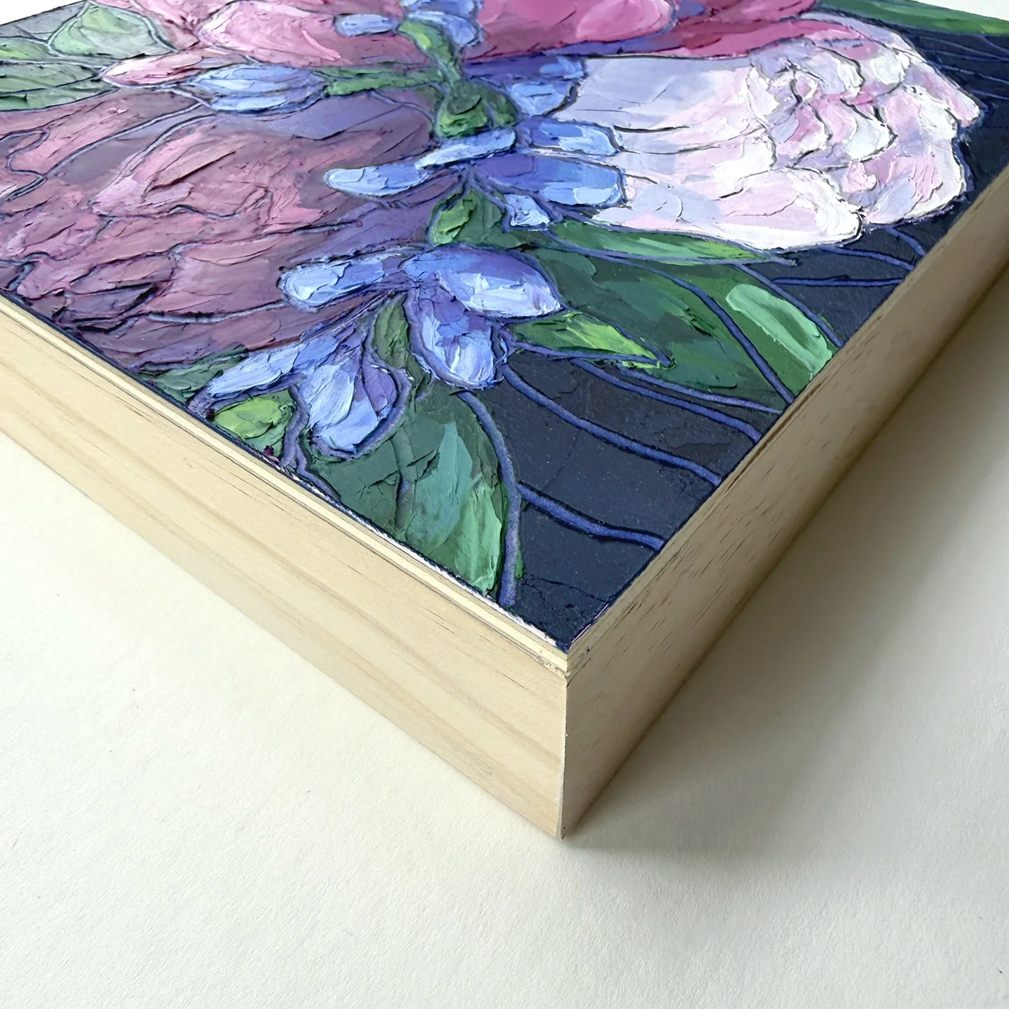 Captivating_8x8_Side.jpg