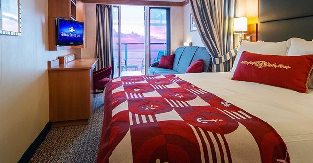 10 Things we LOVE about Disney Cruise Line. (Using pics from the Disney Dream)

1. The Staterooms &mdash; Luxurious and comfortable accommodations truly does make it a restful vacation rather than a just a trip. 
2. Complimentary 24hr Room Service &m