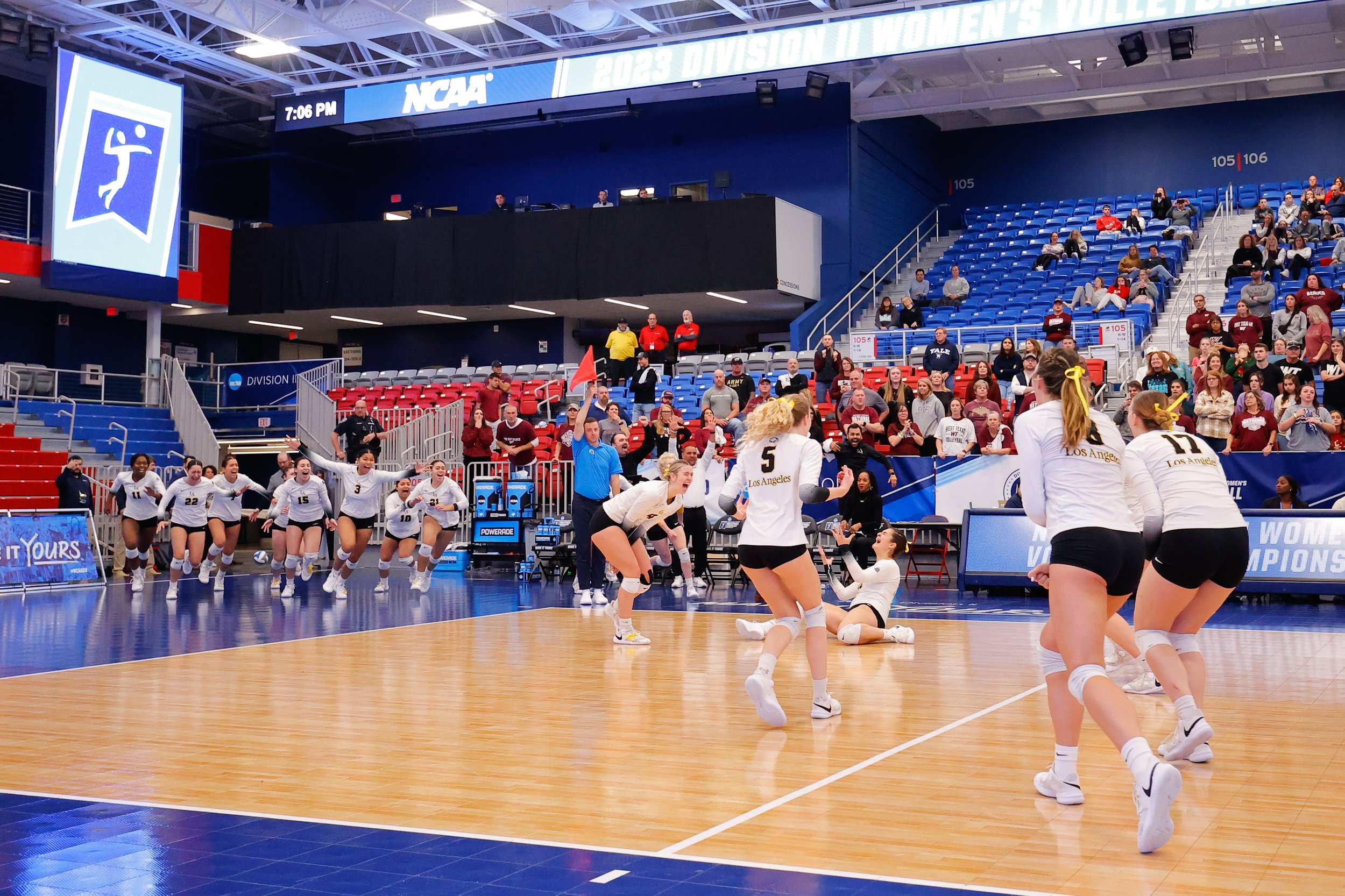  MOON TOWNSHIP, PENNSYLVANIA - DECEMBER 9: The Cal State Los Angeles Golden Eagles celebrate as they defeat the West Texas A&M Buffs to win the Division II Women's Volleyball Championship held at UPMC Events Center on December 9, 2022 in Moon Townshi