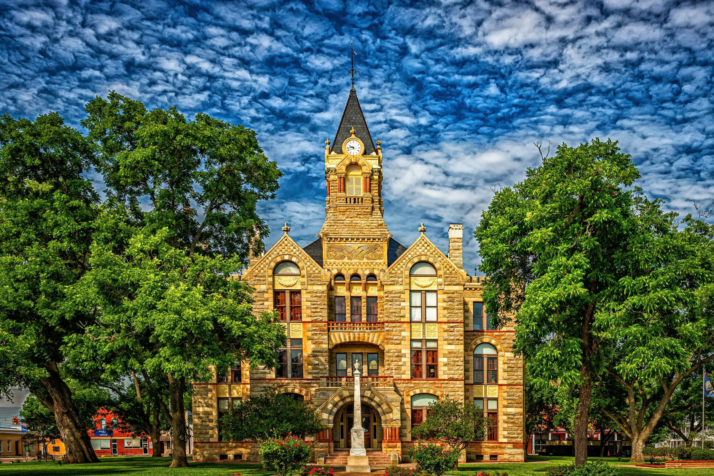 Locations and Hours — LCRA CU