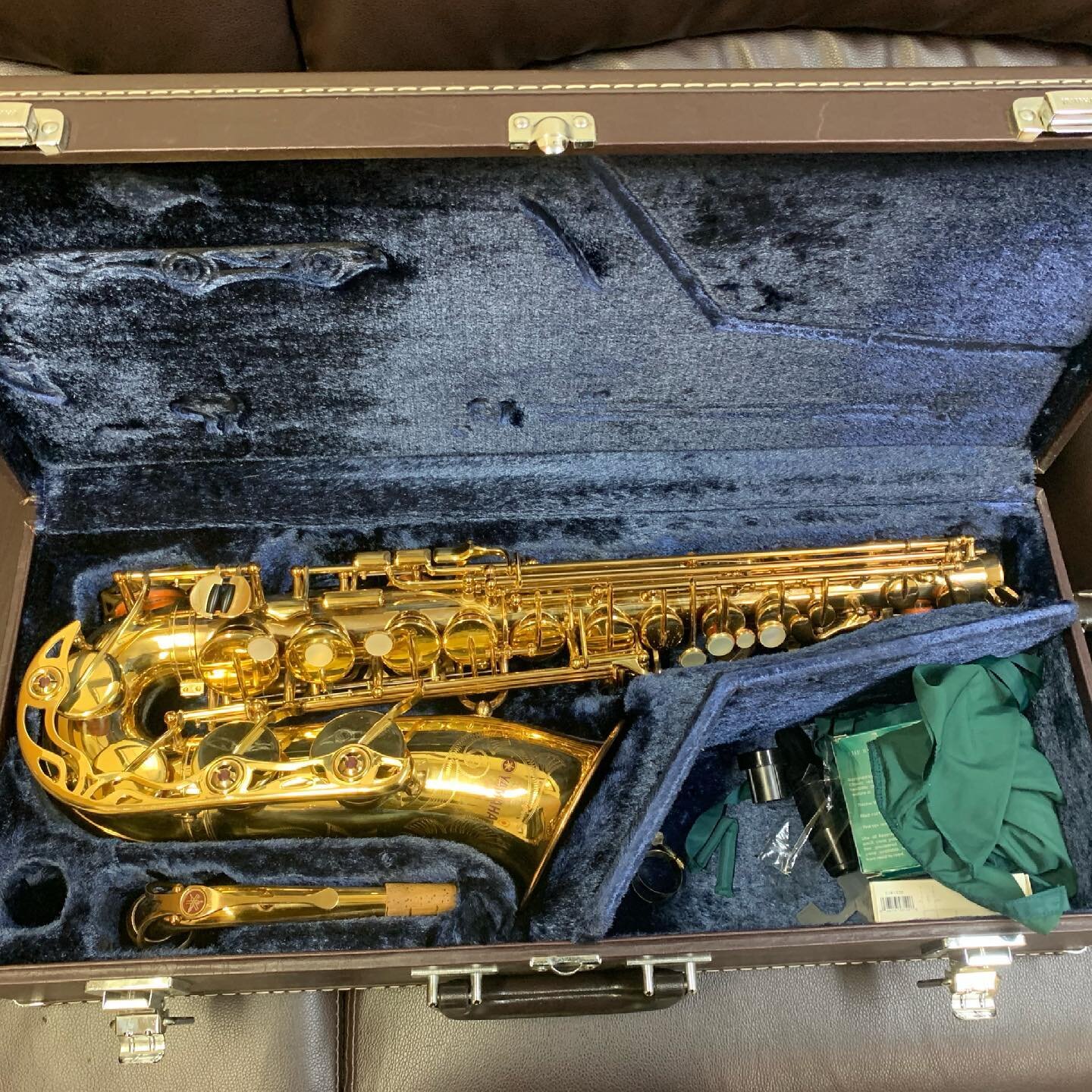 Back for the shop! 🎷😍 #sax #saxophone #yamahasaxophone #yas62 #yamaha62 #altosaxophone #altosax #practice #jazz #jazzimprov #improvisation