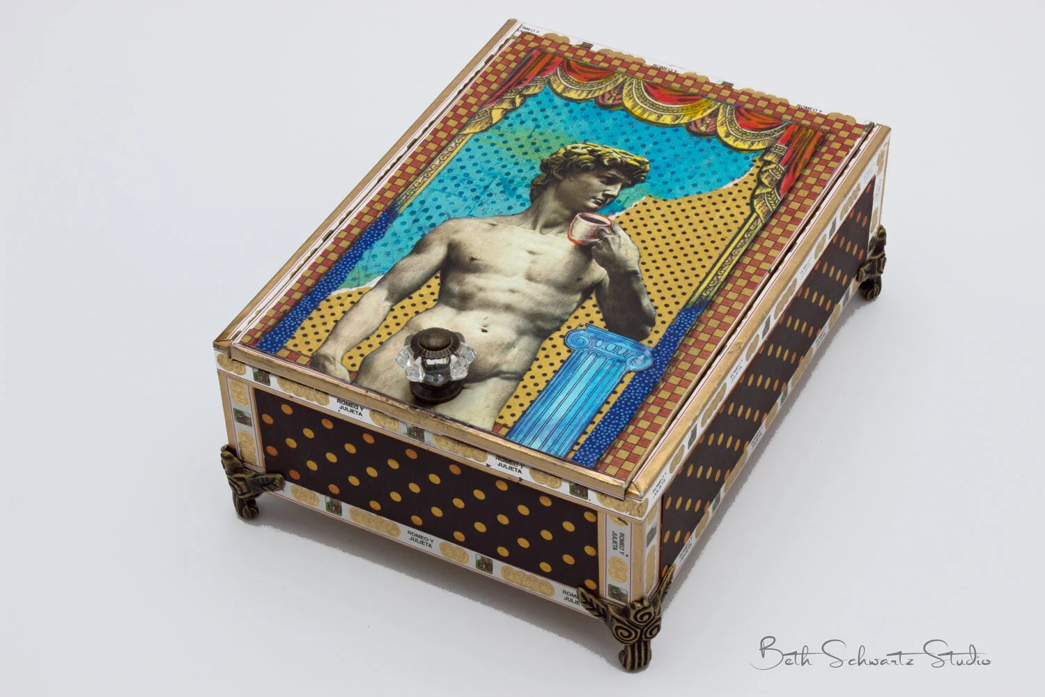 Michelangelo at home