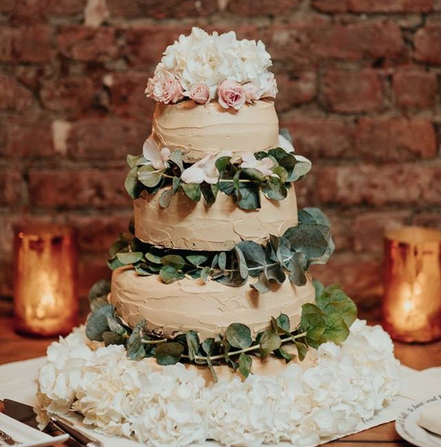 Wedding+Cake+-+Nancy+and+Rahul.jpg