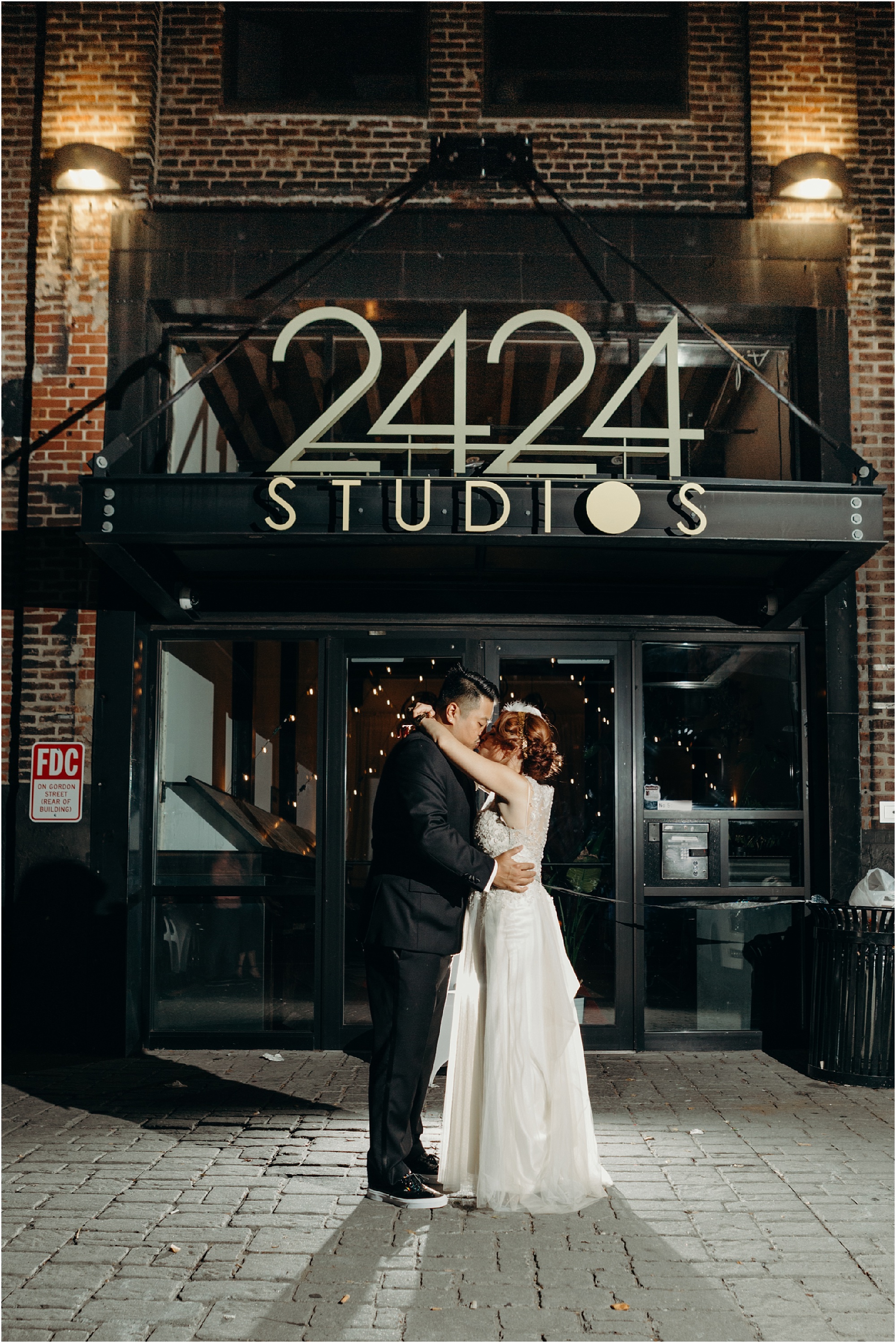 Bonnie_and_Henry_Joe_Mac_Creative_Wedding_Photography_Philadelphia__0076.jpg