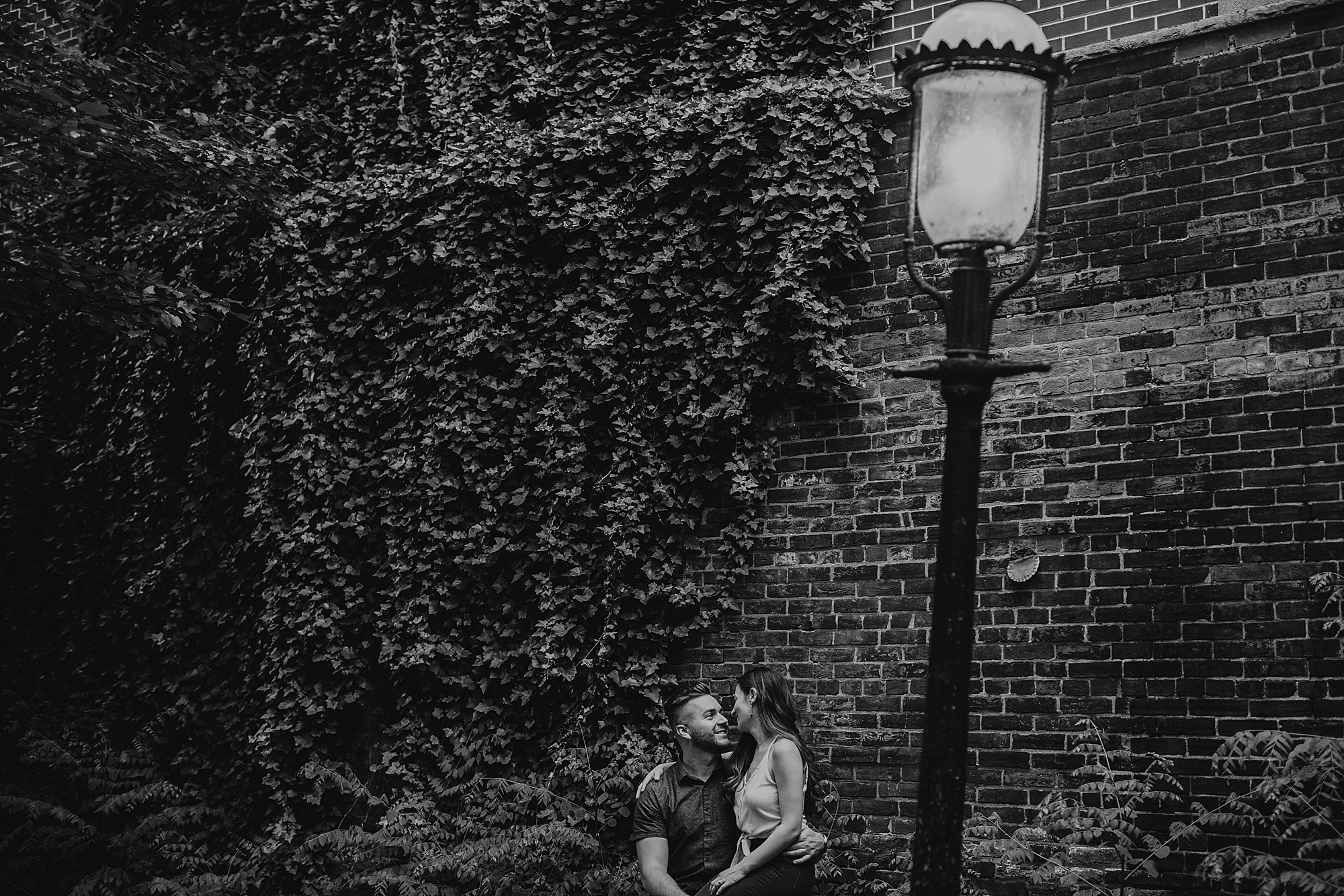 Love_by_Joe_Mac_Old_City_Engagement_Wedding_PHotography_Philadelphia__0038.jpg