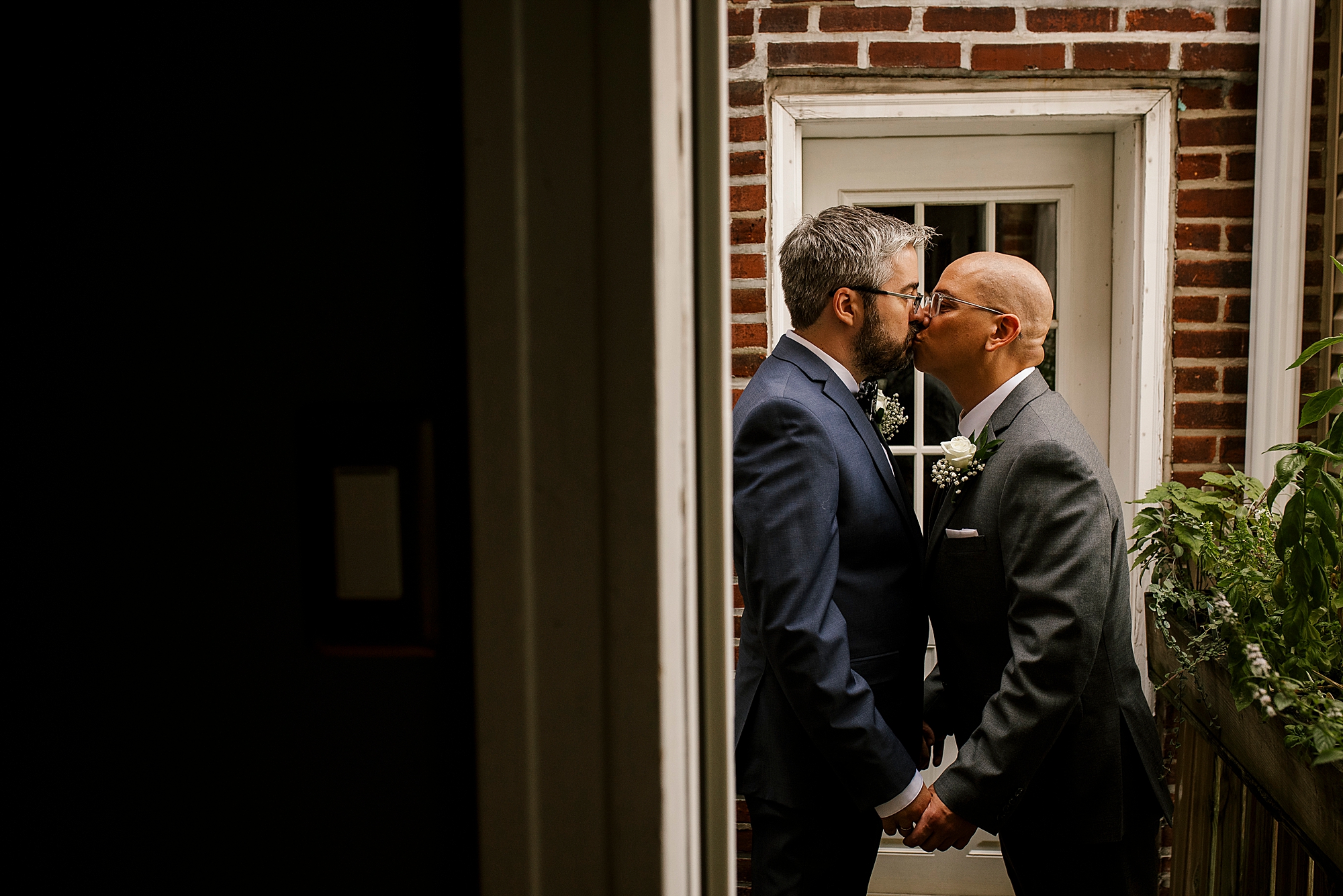 Love_by_Joe_Mac_Philadelphia_Wedding_Gay_LGBT_photography_Acadamy_of_Vocal_Arts__0024.jpg