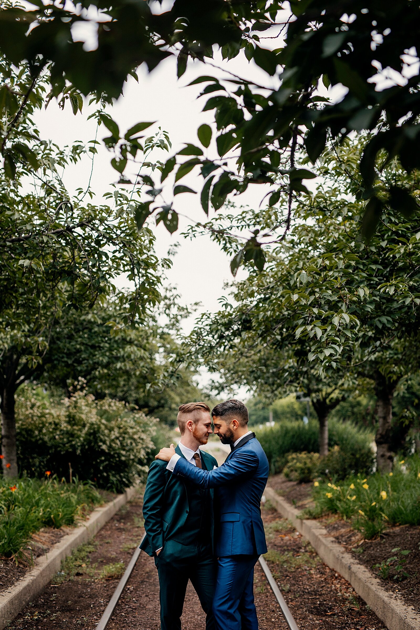 Fabian_Reid_Gay_Wedding_Photography_Philadelphia_Love_by_Joe_Mac_Rittenhouse_ Suare_Covid_Wedding__0045.jpg