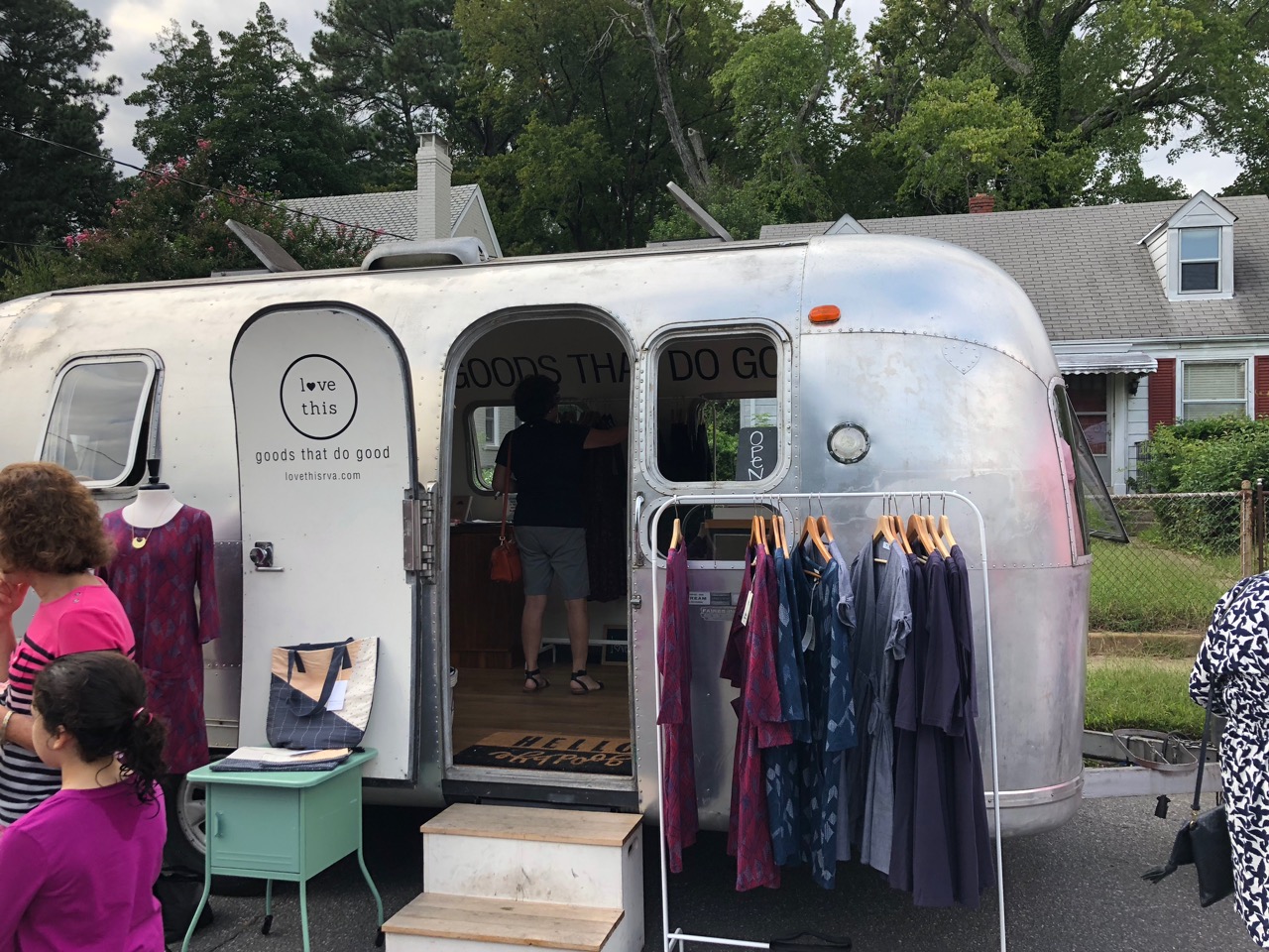 Airstream_shop_Party_on_the_Avenue_Richmond_Virginia