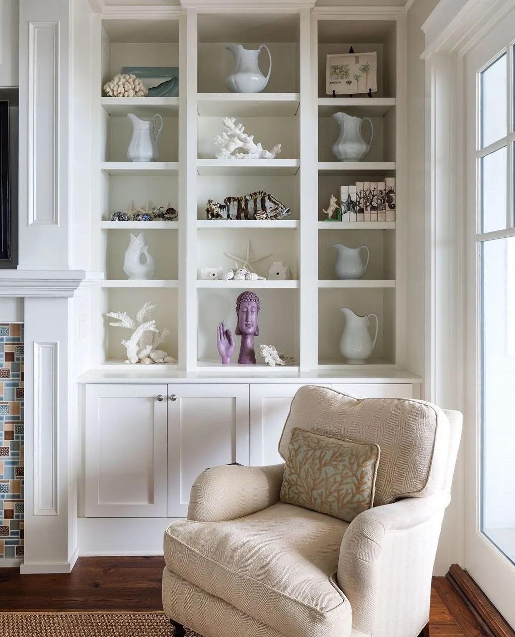 #NewBlogPost is live! 🔗 Link in bio 👆🏻⁠
&quot;The one where Cathy unapologetically features her own beach house in a blog post.&quot;⁠
⁠
It&rsquo;s definitely not what I&rsquo;d call &ldquo; #CoastalGrandma &rdquo;⁠.⁠
I&rsquo;m breaking down why d