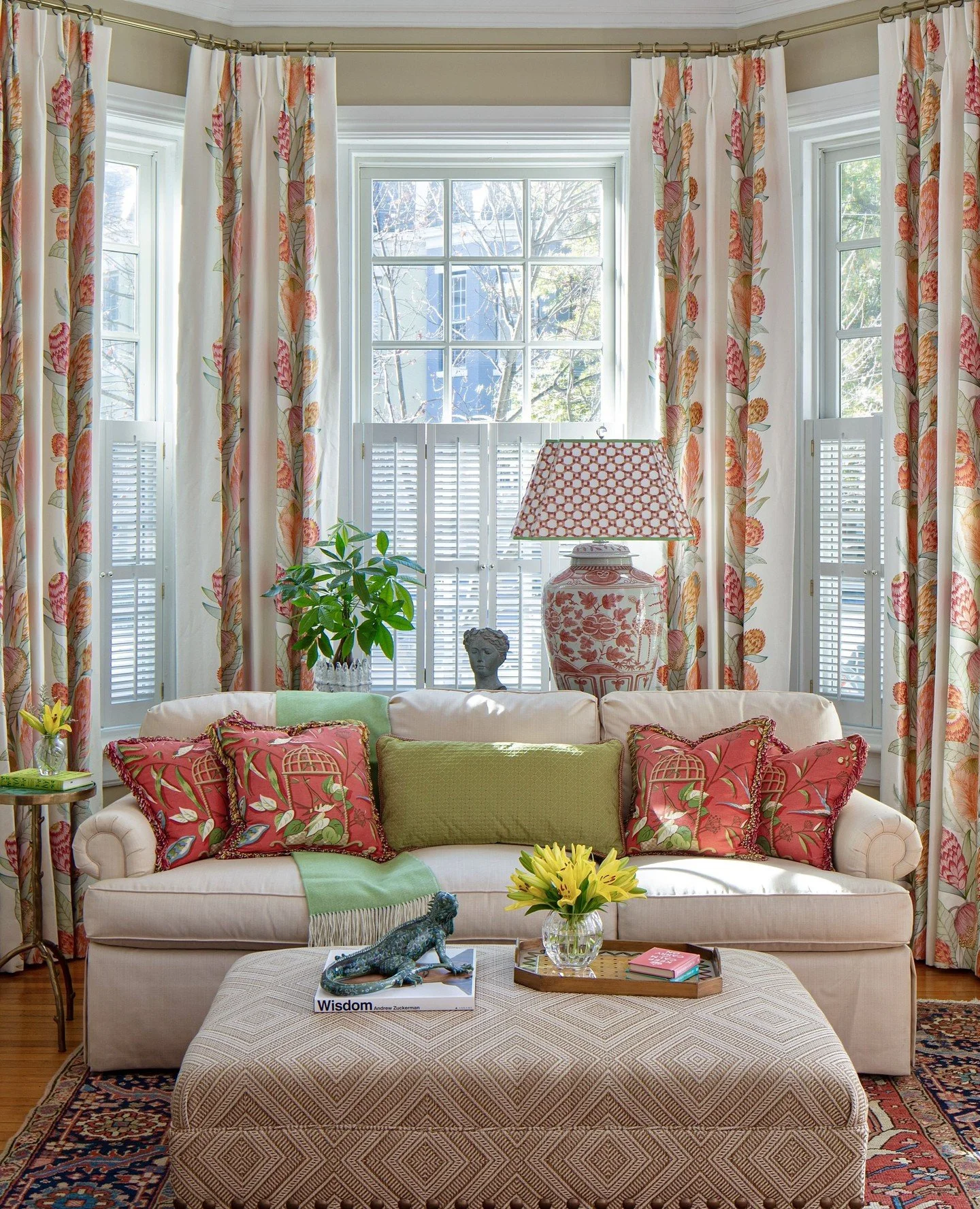 There&rsquo;s nothing better than bringing a room to life through thoughtful pattern play. The colors of Fall 🍁🍂remind me of this project, where we highlighted my client's love of color-- and corals 🪸in particular!  The updated design started with