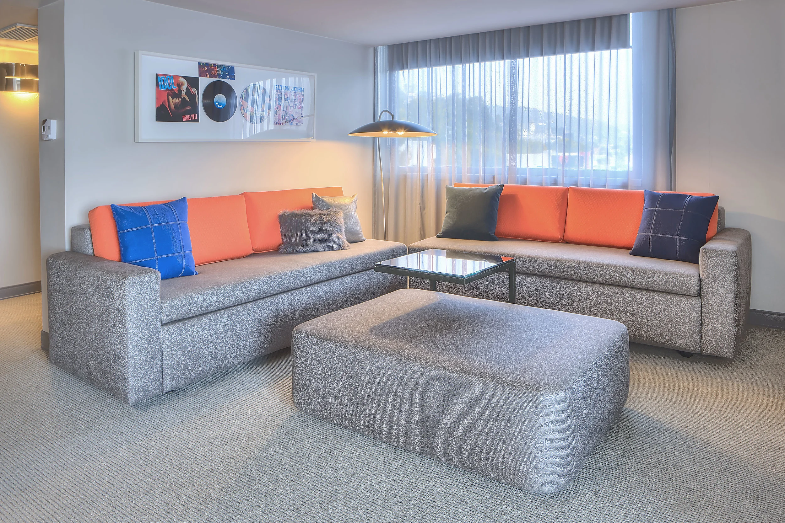 IMG_1913_4_5_6_7_tonemapped.jpg