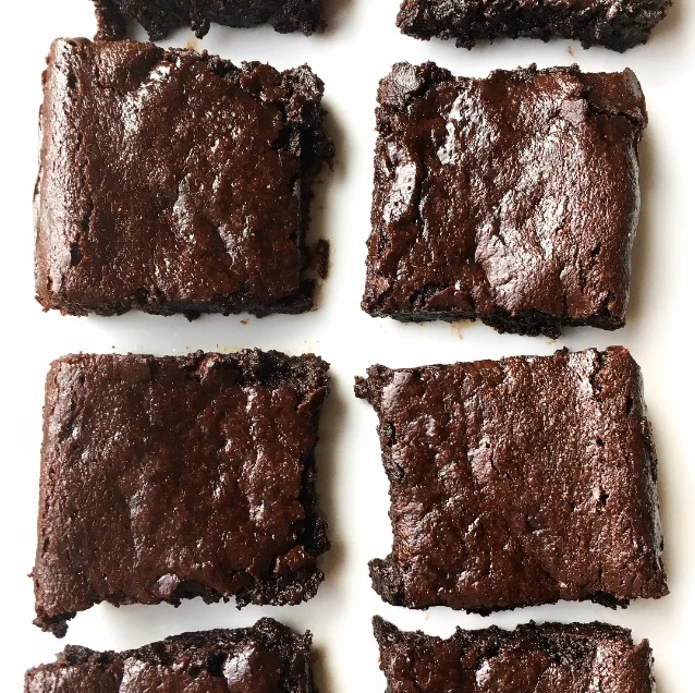 The Best Vegan Brownies (grain free, dairy free, refined-sugar free)
