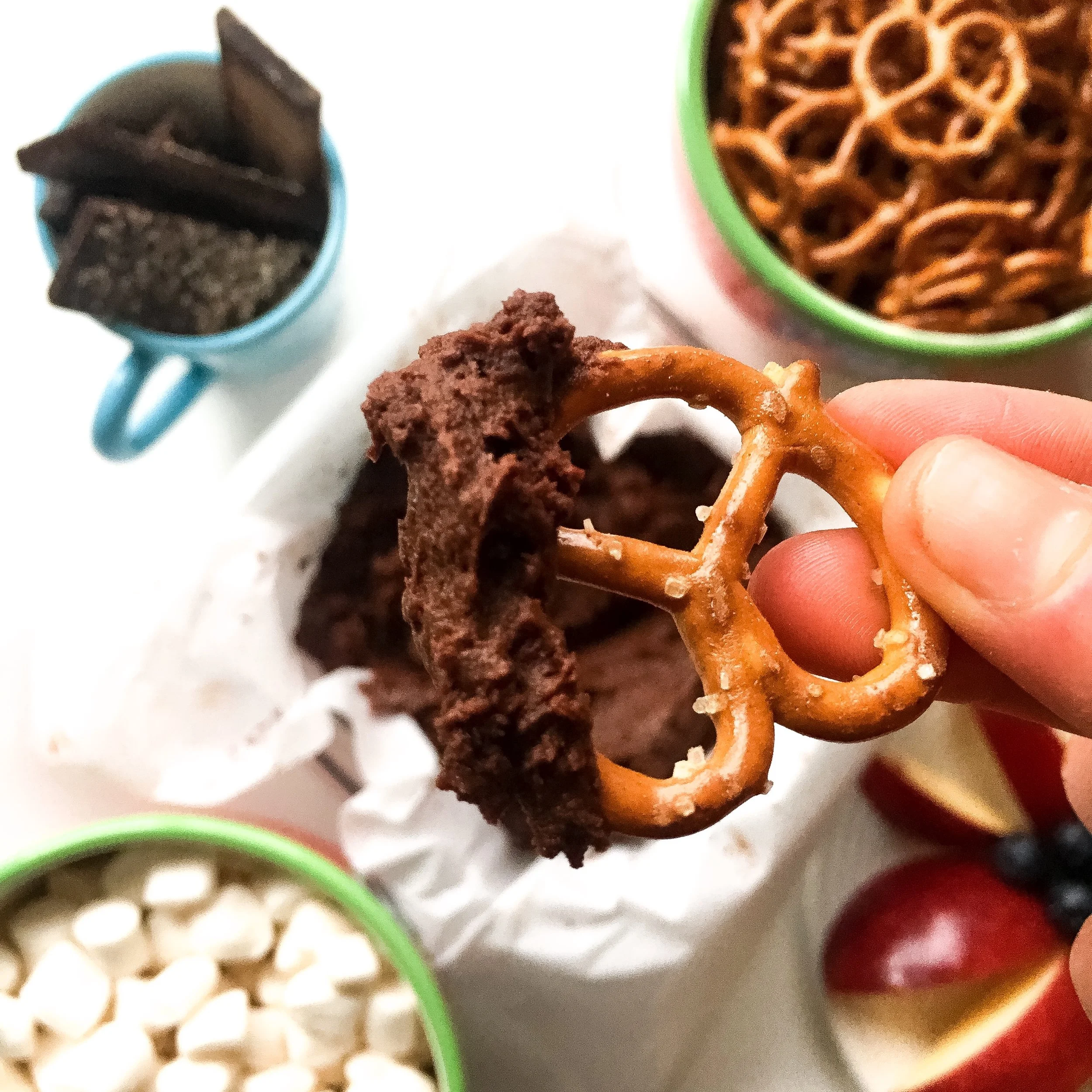 Chocolate Fudge Frosting/ Dessert Hummus (vegan, grain free)