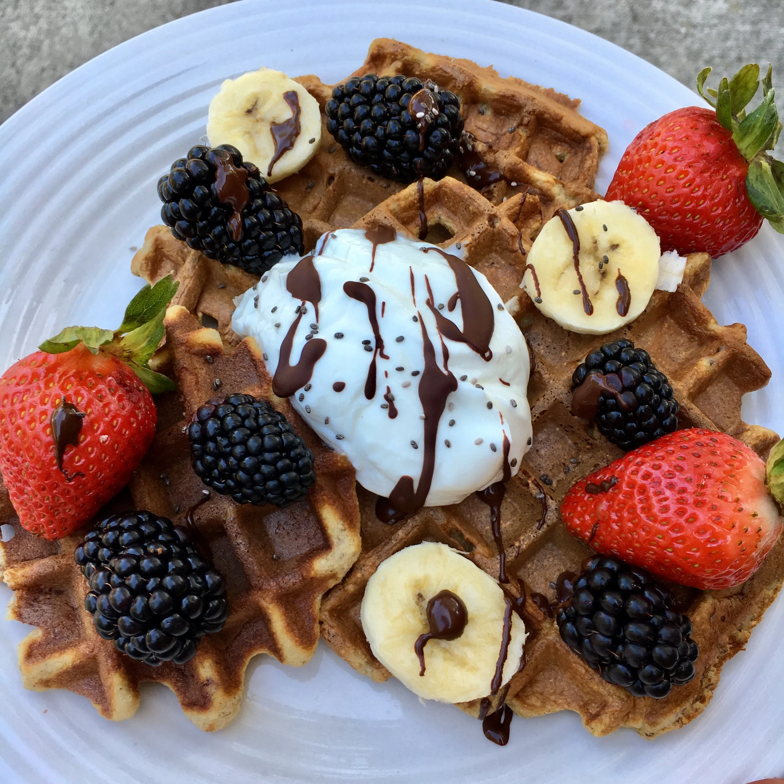 Easy Banana Waffles (gf, df, refined-sugar free)