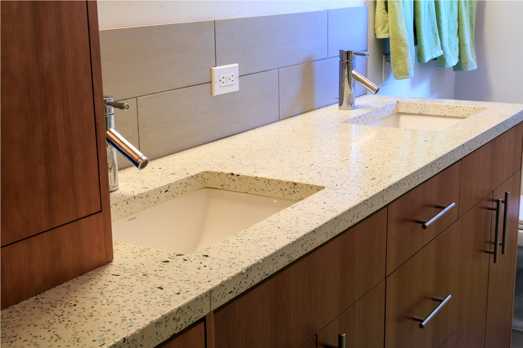 White Concrete with Clear Glass Bath Counter.jpg