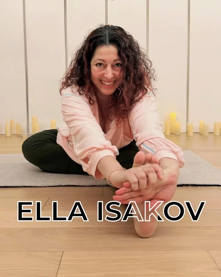Meet Ella 🤍
A Chi Instructor since 2019!

You can find Ella on the schedule teaching a mix of classes from Yin + Chill to Zen Vibes Only: Restorative and a few of our flow classes.

Her flow classes build toward powerful peak poses, while her Yin + 