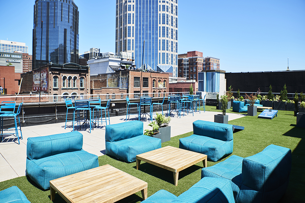 Nashvilles Best Rooftop Bar Downtown Sporting Club