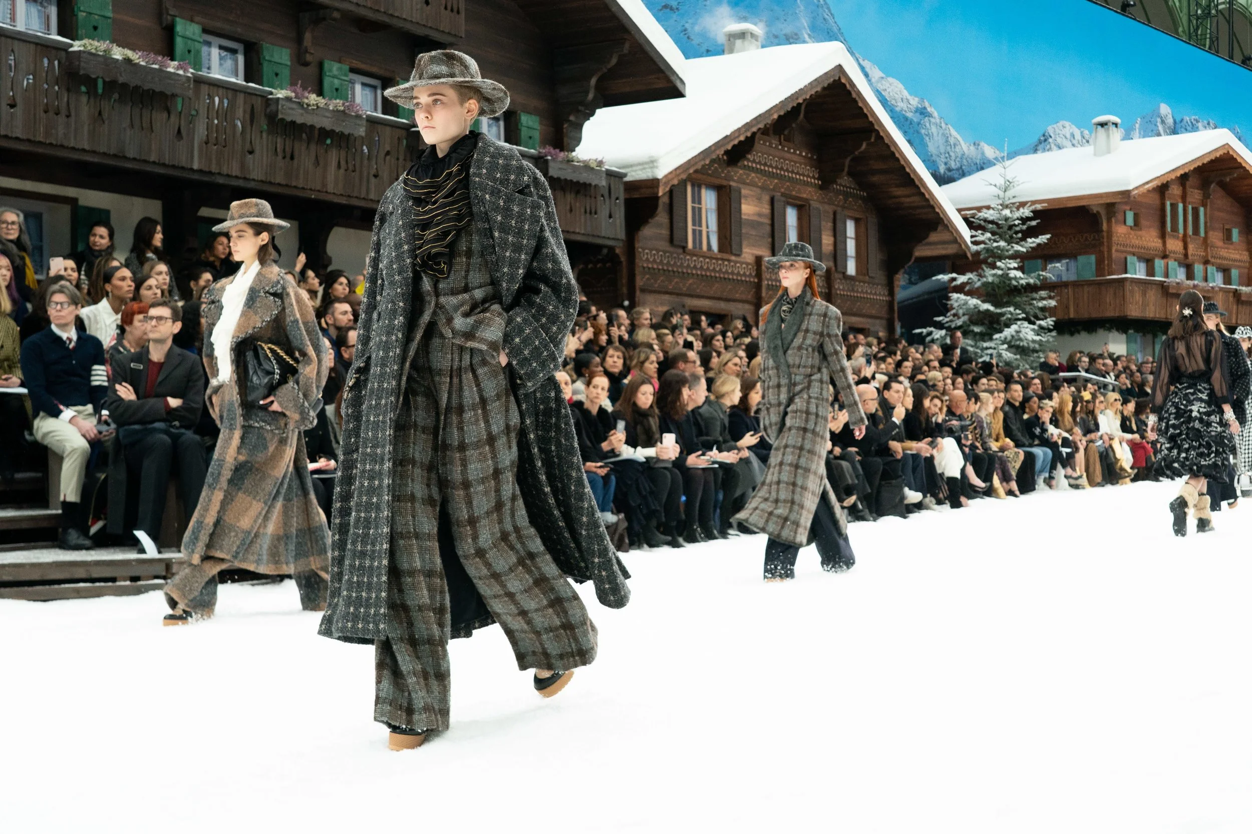 Andrea Adriani / Gorunway.com