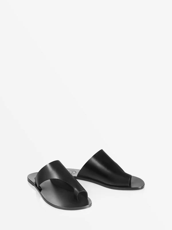 We’ve been longing for these beautiful sandals from ATP atelier for years! They will look good with anything. Picture yourself with these at a fancy dinner, a late night walk at the beach or just a stroll down to local grocery store! Get them here ! Photo by ATP atelier