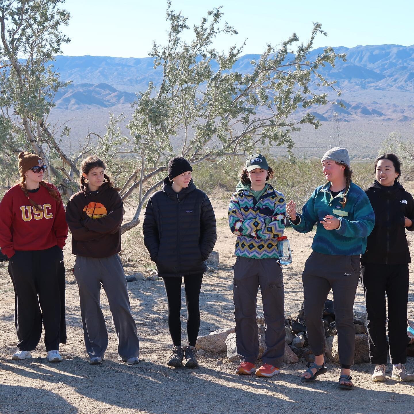Friends 🥳. Food 🥘 . Fierce winds 💨. Fun in the desert 🏜️. Here&rsquo;s to another amazing basecamp! Huge congratulations to @s0f1ty_s0f_s0f and @ajilalala for winning the cooking competition with amazing burritos, chips &amp; salsa, and pie!

Als