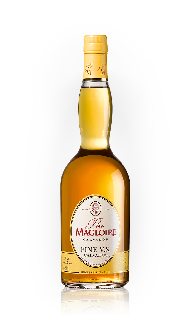 Bottles_0034_Pere-Magloire-Fine.png