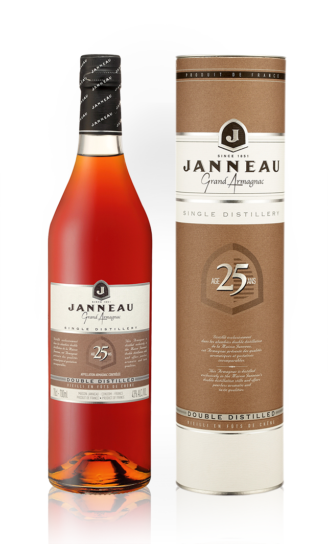 Bottles_0011_Janneau-25yr.png