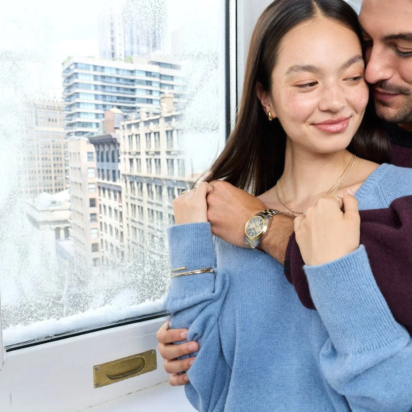 12_Peoples_Q4_Winter_Day_Self_Purchase_Couple_SARA_ETHAN_3241_snow.jpg