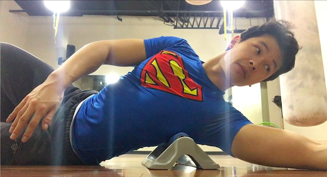 Overhead Tissue Smash with Battlestar