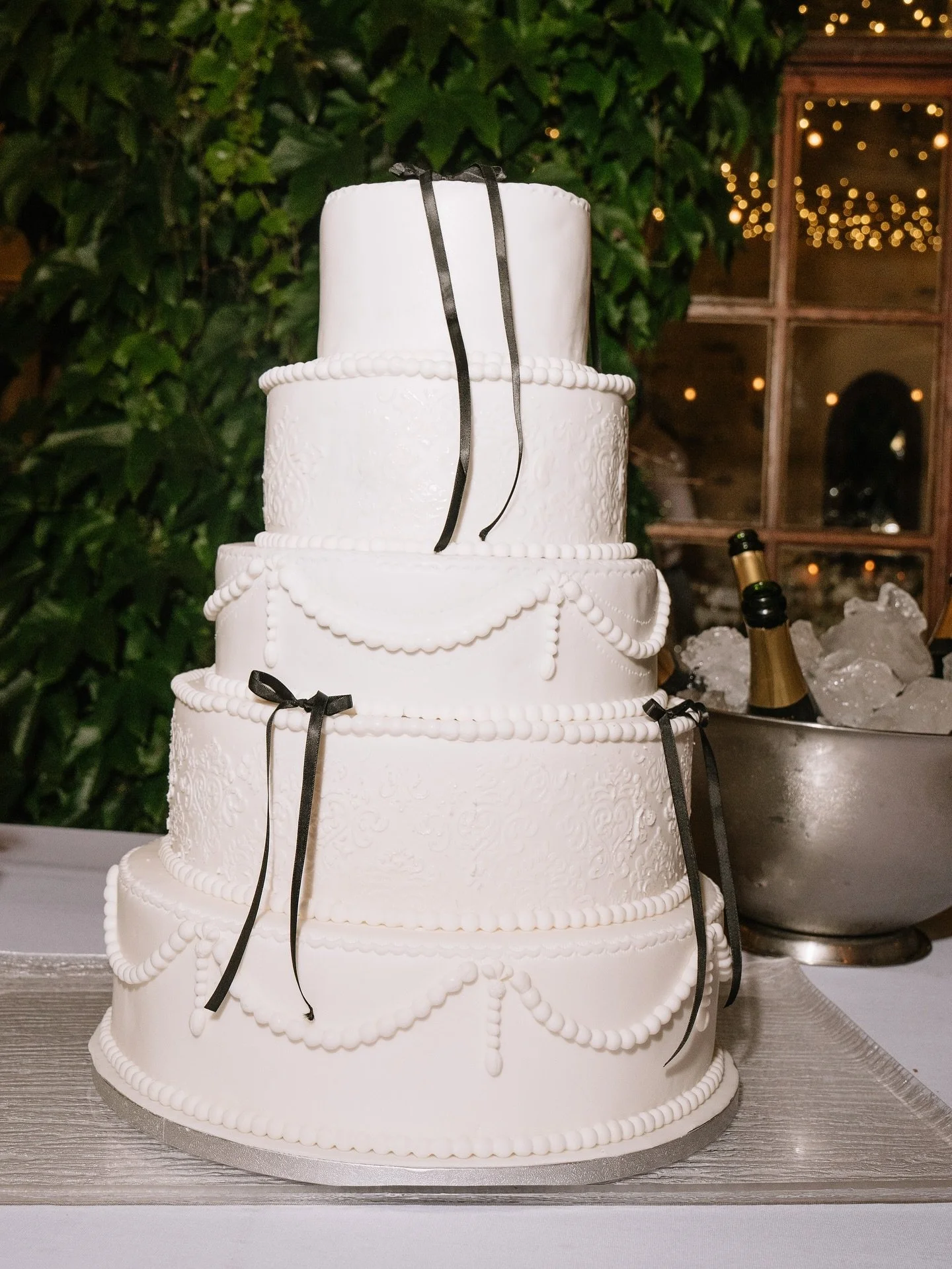 Marie &amp; Omar 🩶

#parisweddingphotographer#photographemariageparis#mariageparis#parisluxuryweddingphotographer