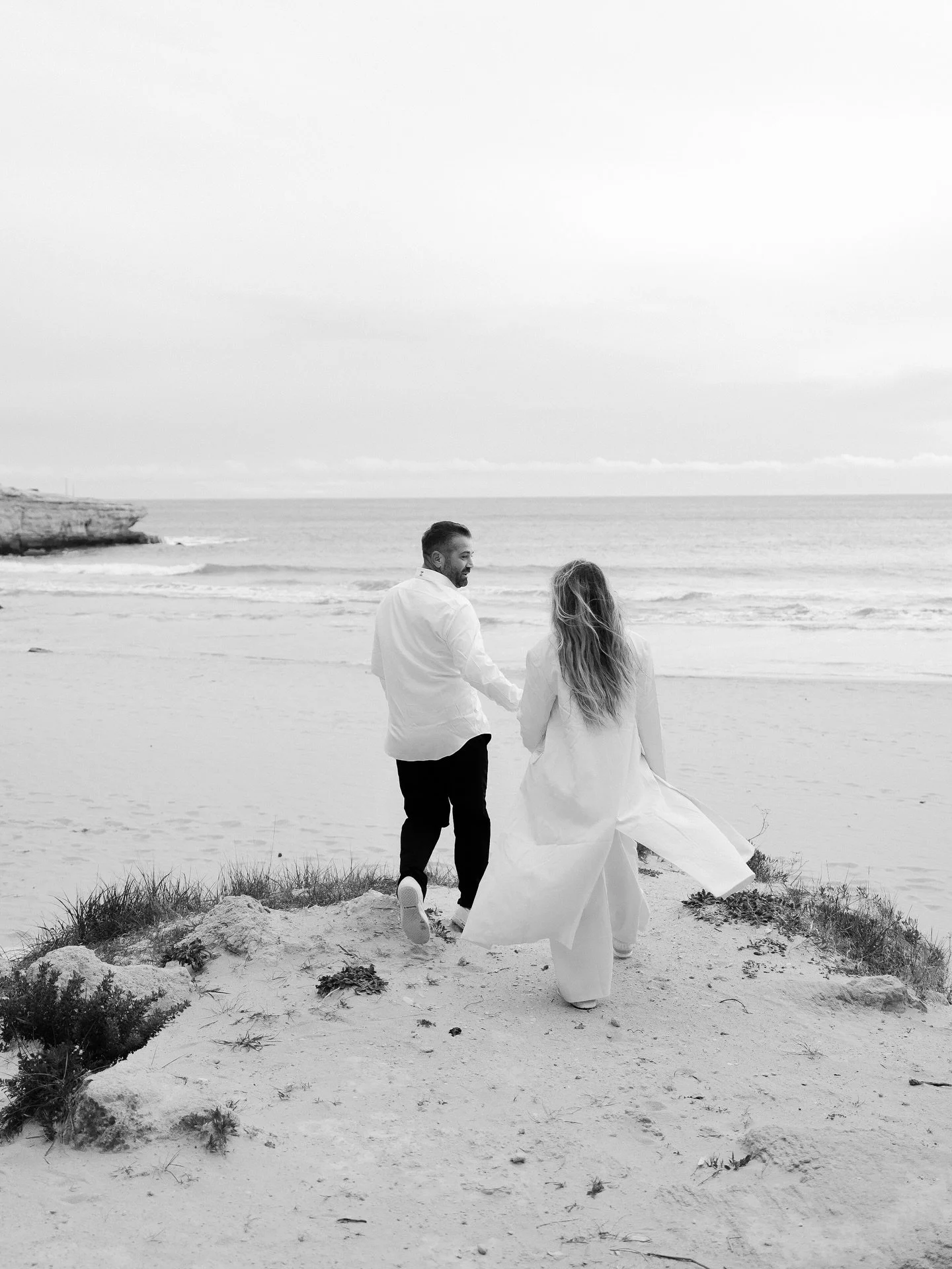 It was such a pleasure to meet you both. I&rsquo;m really looking forward to joining you for your wedding 

#engagementsession#marseille#shootingcouplemarseille#cassis#weddingphotographersouthoffrance#weddingphotographercassis