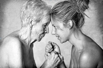 blog-picture-young-with-old-for-anatomy-trains-experience-e1427228846571.jpg