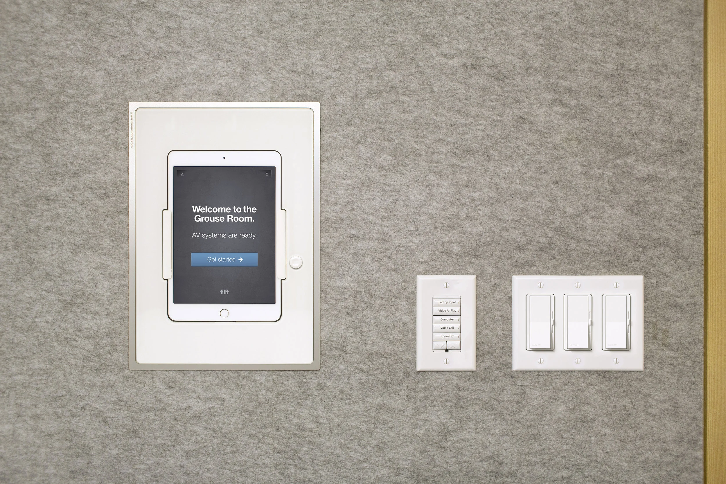 A wall control station should be a presentable and effectively laid out assembly. Xprt always bottom aligns an iPad with the switches next to it which looks good, and places the device at an ideal height for the arm and eye.