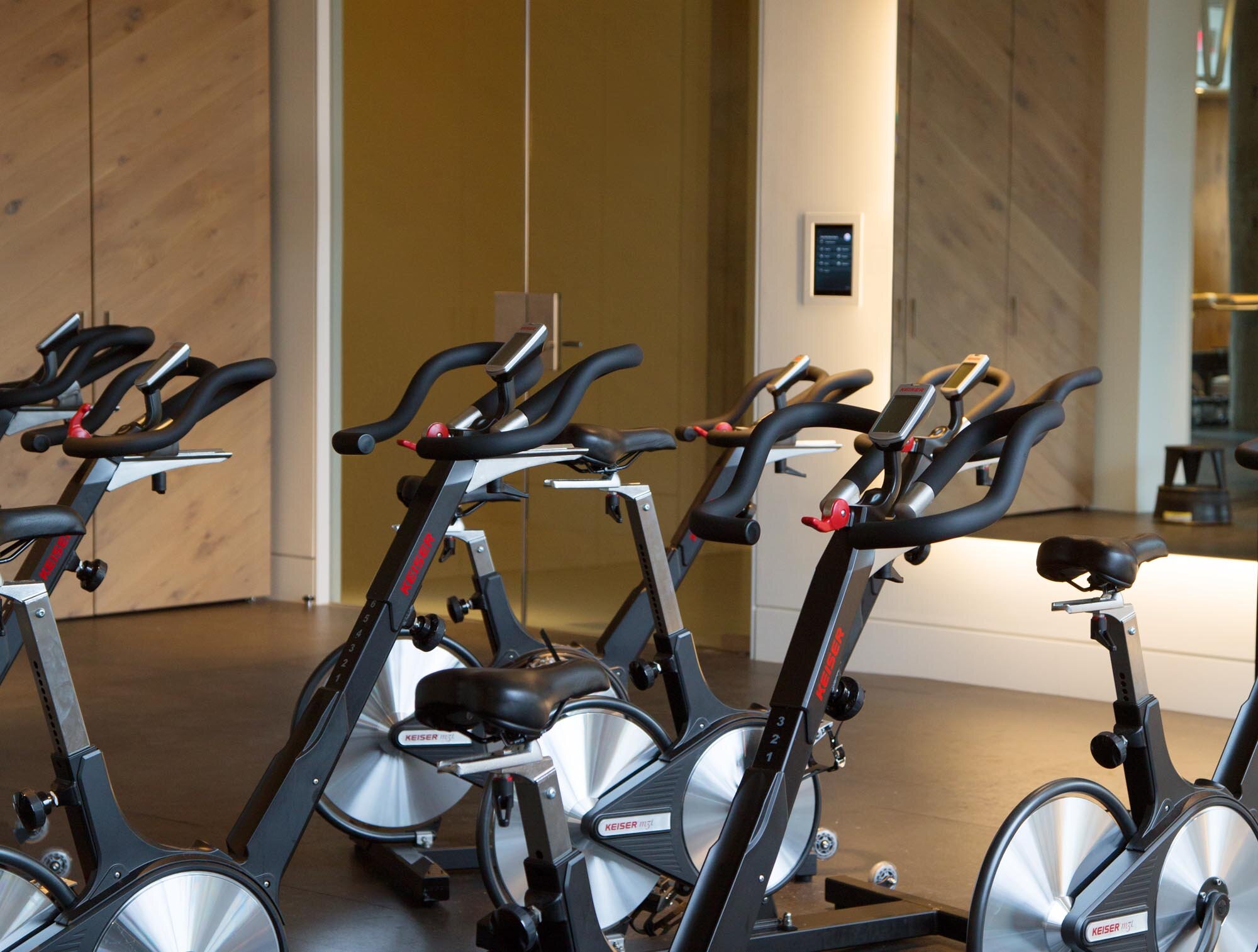 Prominent located near the entrance of the gym, it’s immediately apparent what the touchscreen is there to offer.