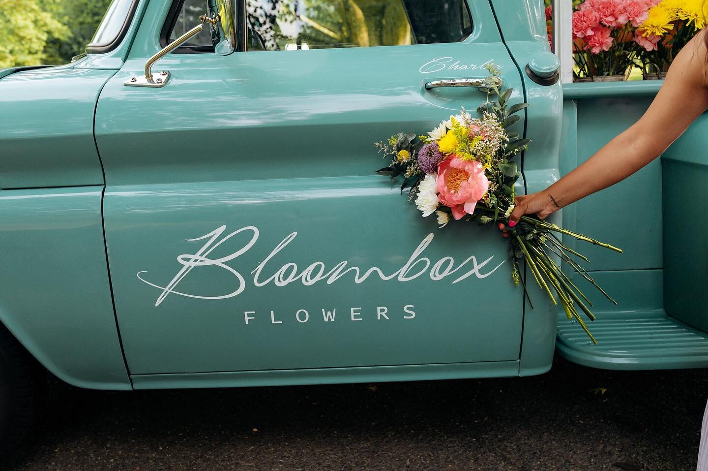 ⁣ 🤍Dads love flowers too!🤍⁣
⁣
 Join us on Saturday in Montclair @LocalCoffeeMontclair! You can come up to the truck and build your own bouquet or we can help make you something special! 🥰⁣
⁣
𝘞𝘩𝘦𝘯: 𝘑𝘶𝘯𝘦 𝟷𝟾, 𝟸𝟶𝟸𝟸⁣
𝘞𝘩𝘦𝘳𝘦: 𝟷𝟶𝟽 𝘞