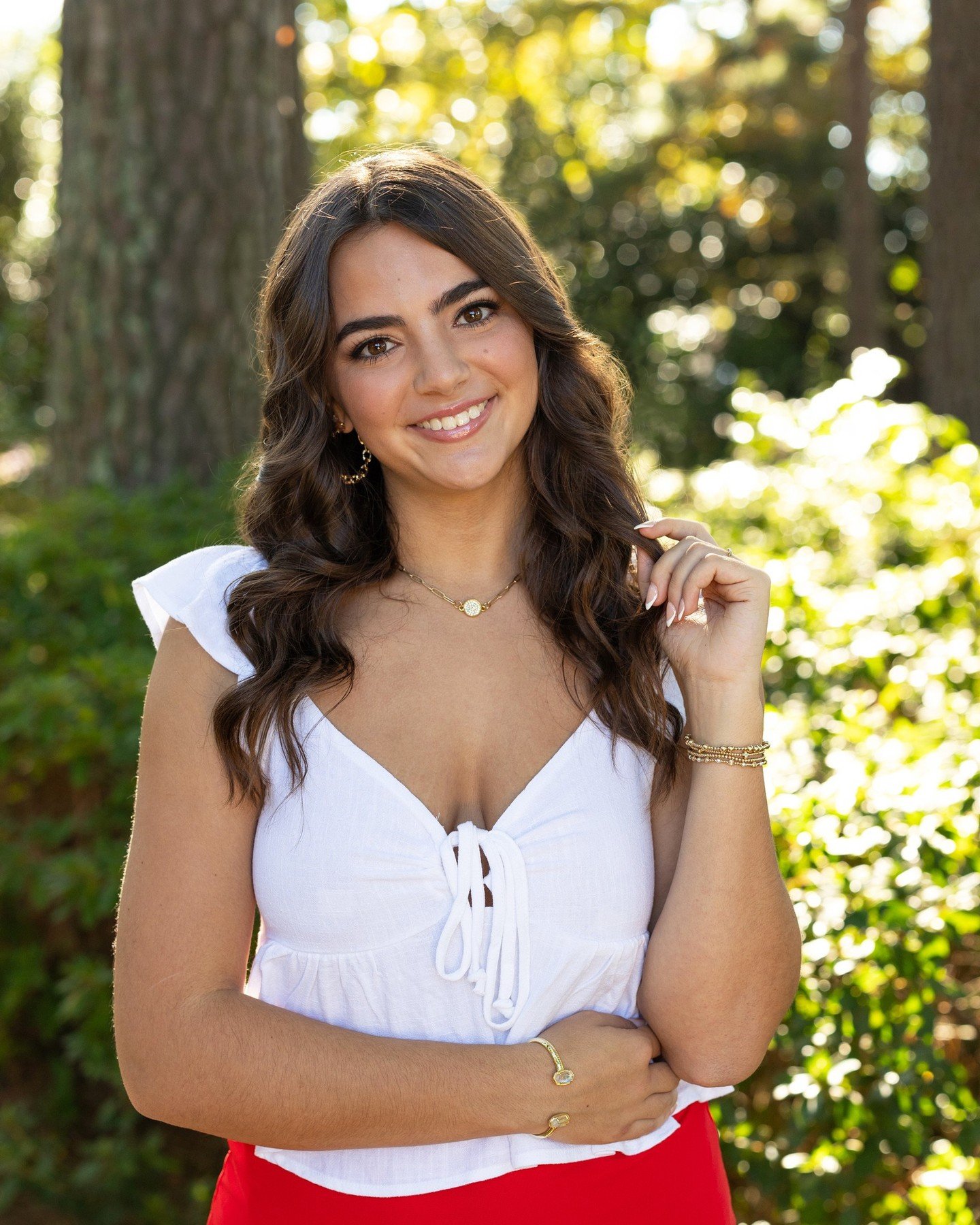 Celebrating Carson on her graduation from Leesville High School. Excited for her next adventures at NC State!! &hearts;️
@_carson_taylor

#jenbauldreephotography #raleighseniorportraits #raleighseniorphotographer #raleighseniorpictures #wakeforestsen
