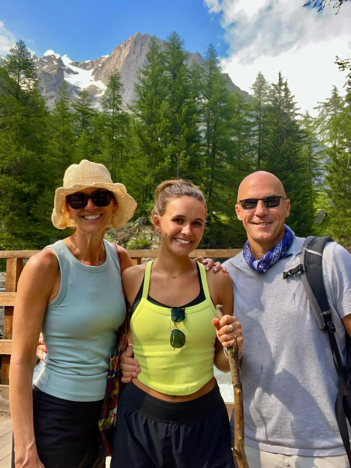 Breathtaking views hiking through the snow capped  Alps in northwest Italy!!🏔️