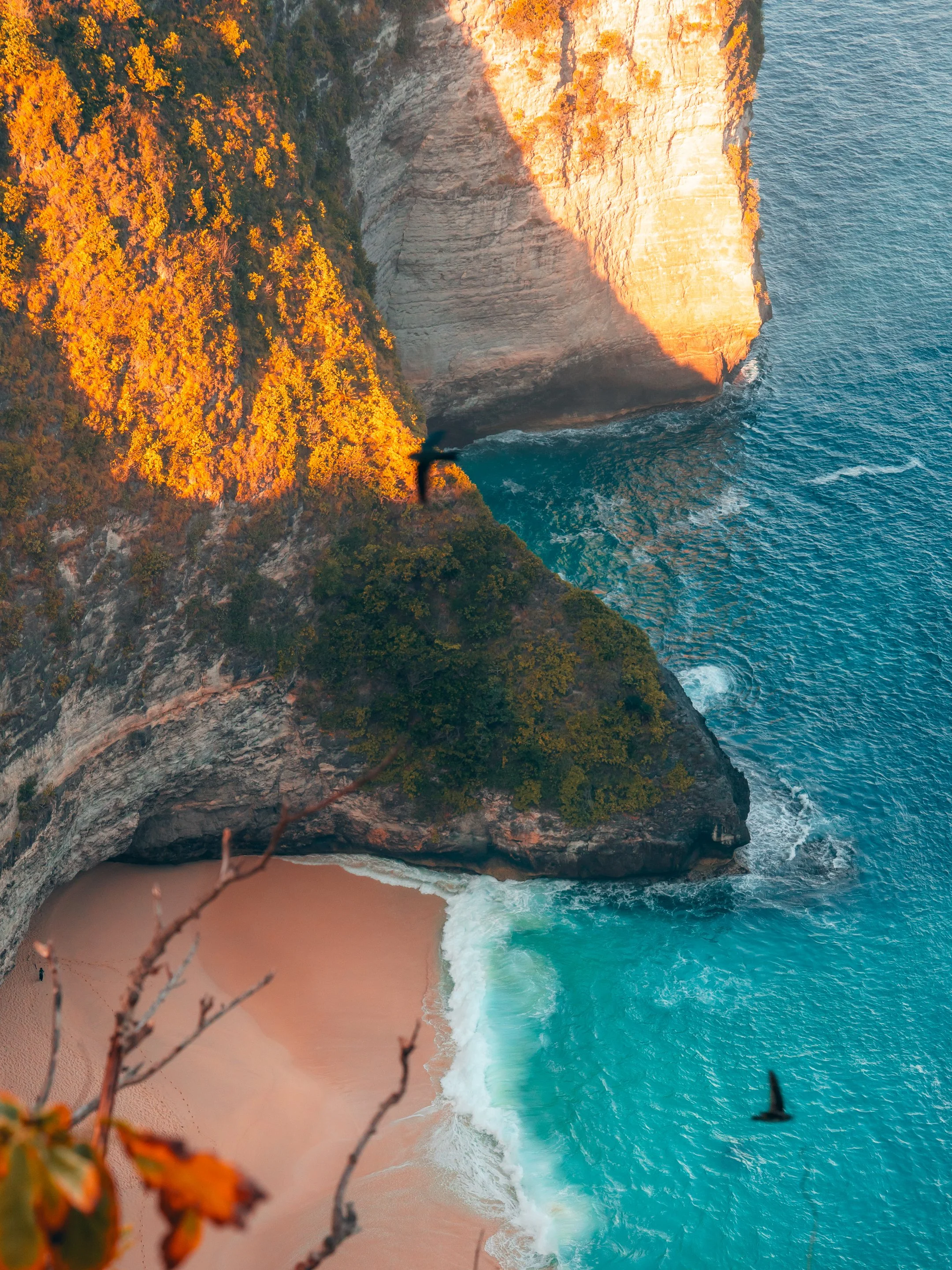 KELINGKING BEACH  06