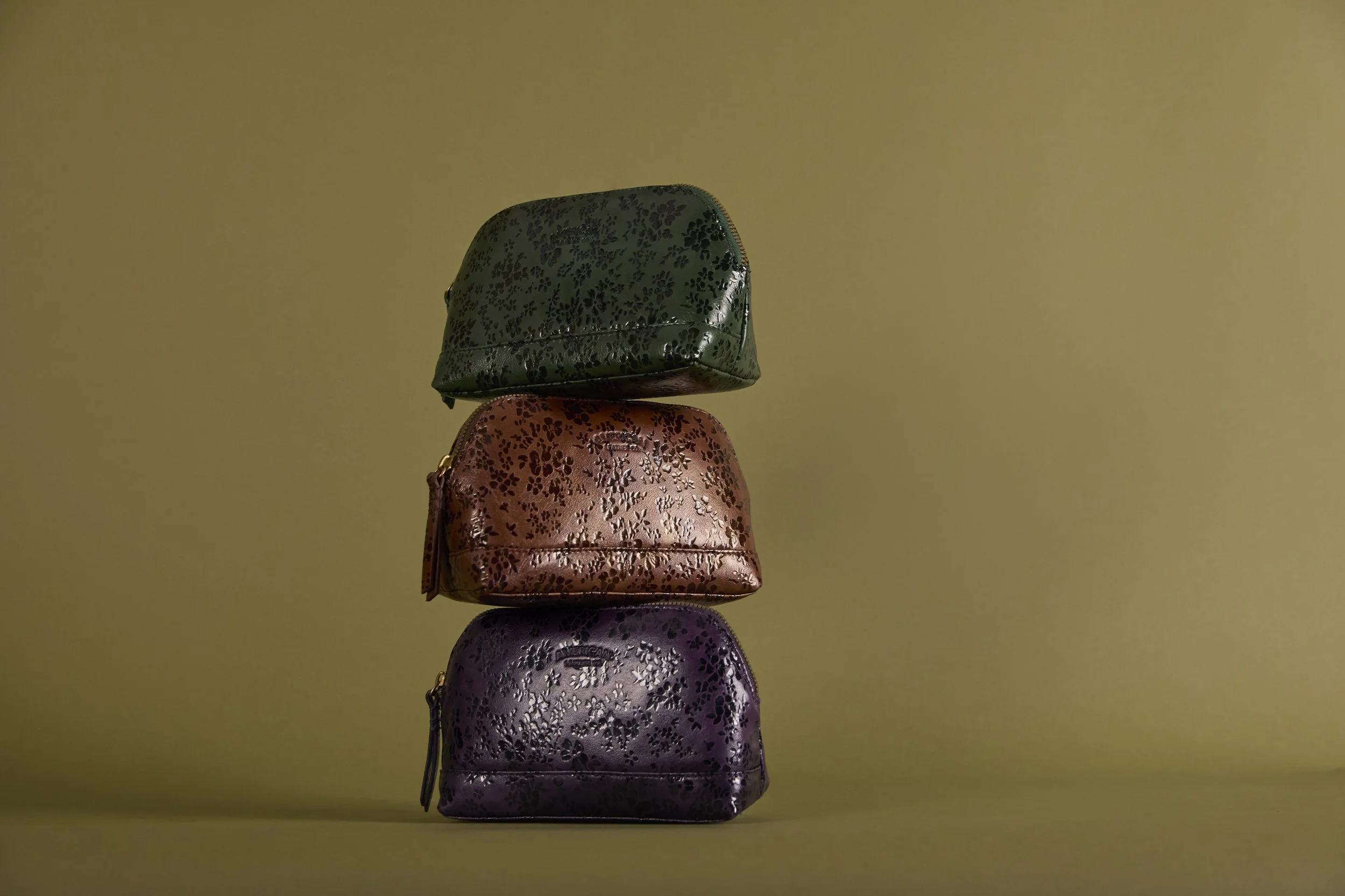 Large-Dome-Pouch_GROUP_A.jpg