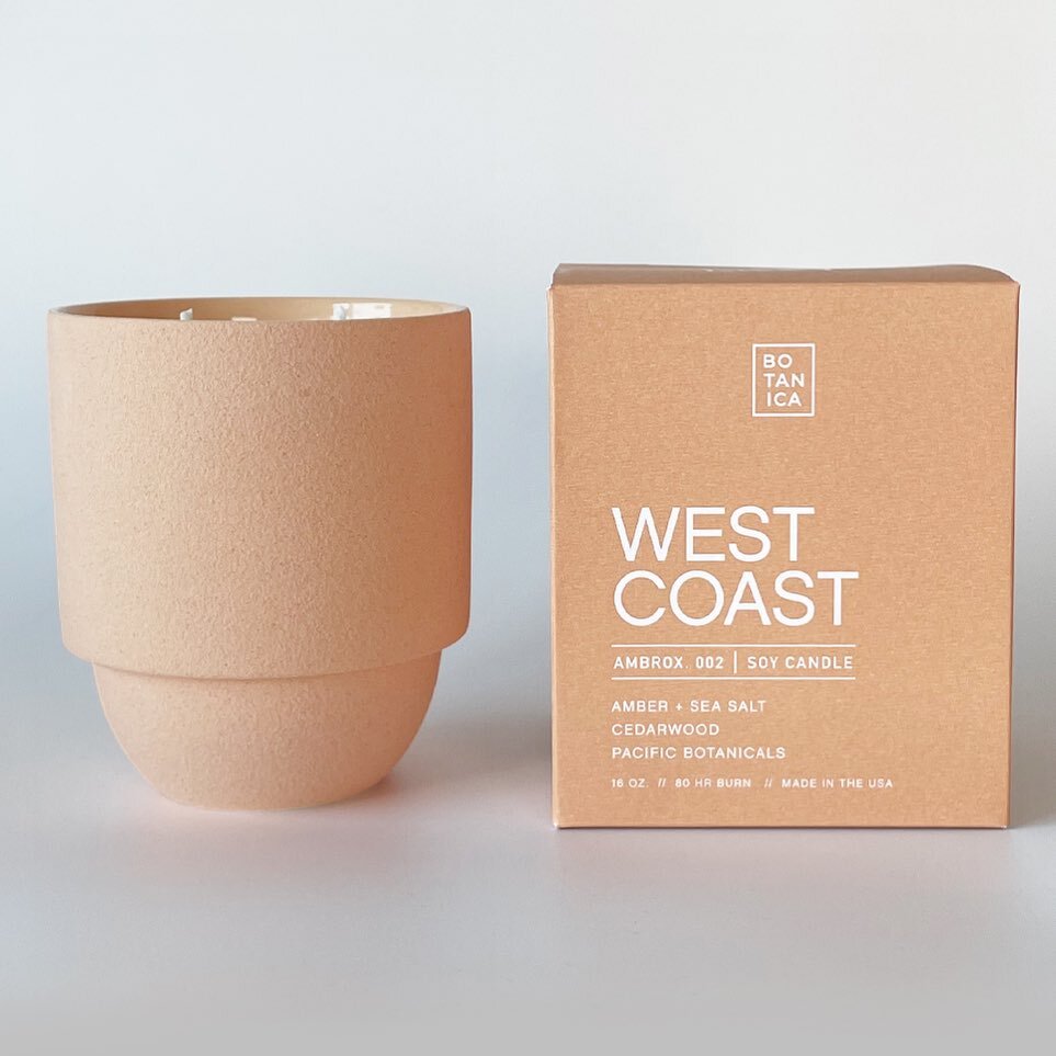 West Coast is dramatic, luminous, and rugged&ndash; like the sweeping Pacific coast we know and adore.

Notes: Amber, Cedar, Peppercorn, Musk