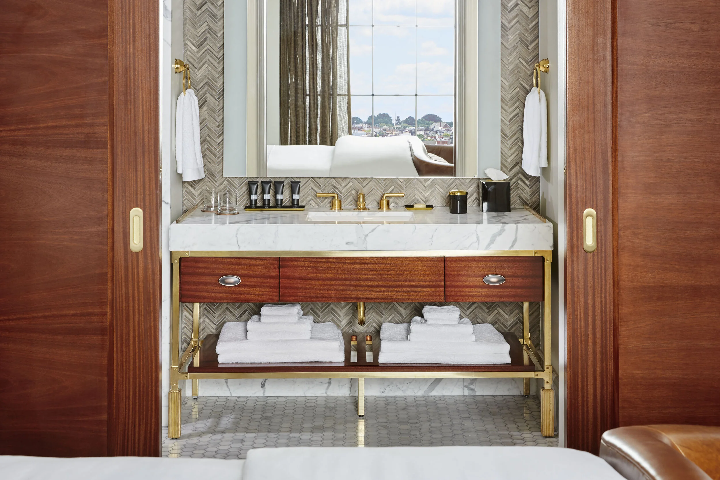 pb_01-Model-Room_0222-1.jpg
