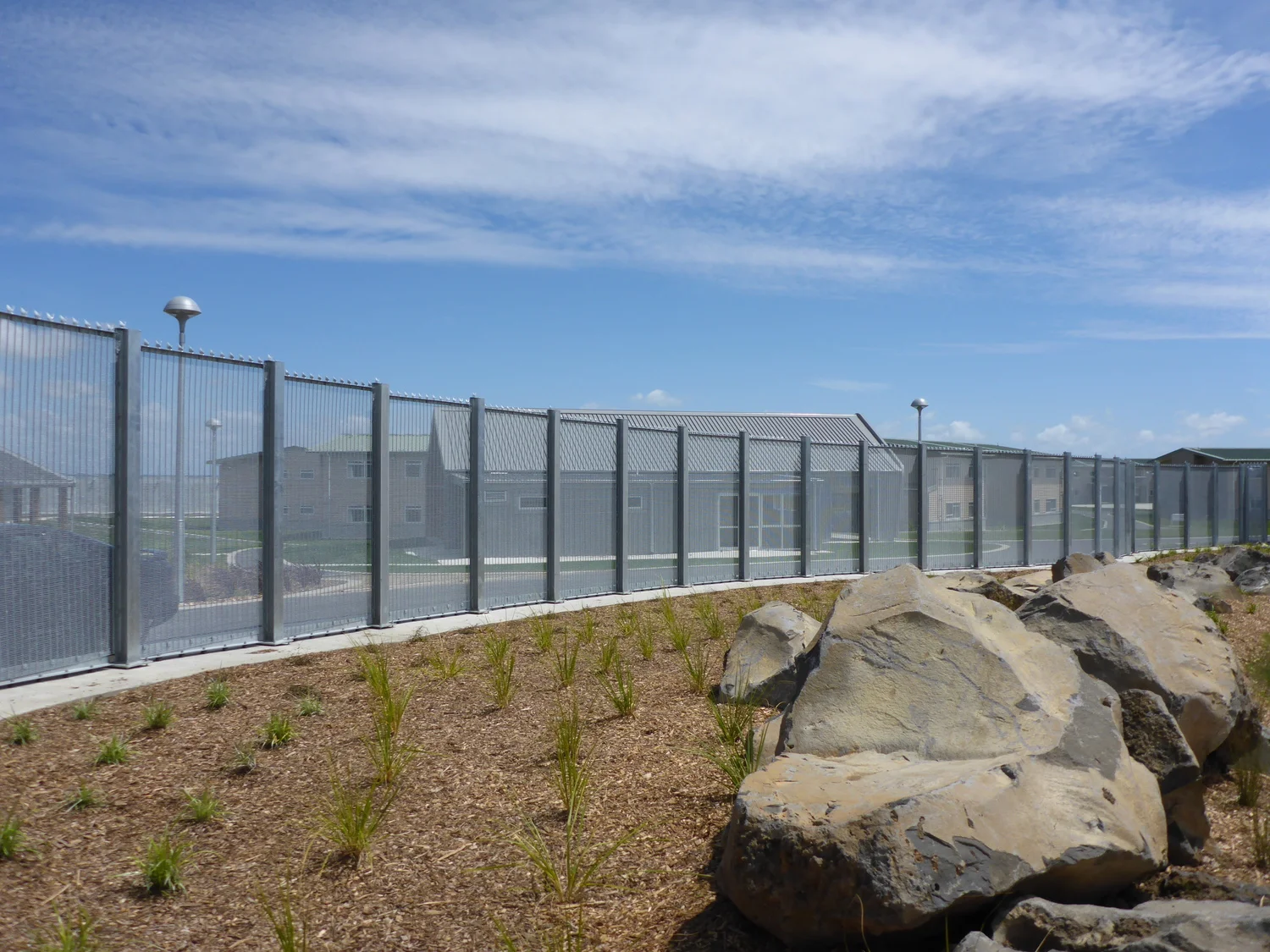 hampden_correctional_prison_8.jpg